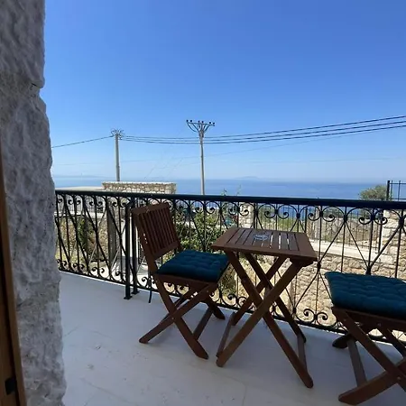 Luna Hotel Dhërmi