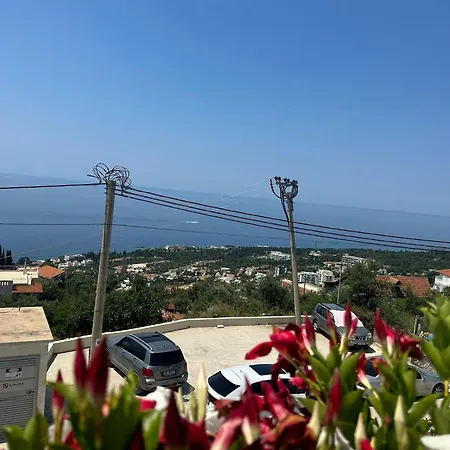 Luna Hotel *