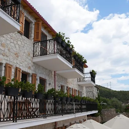 Guest House Dhermi Hotel *